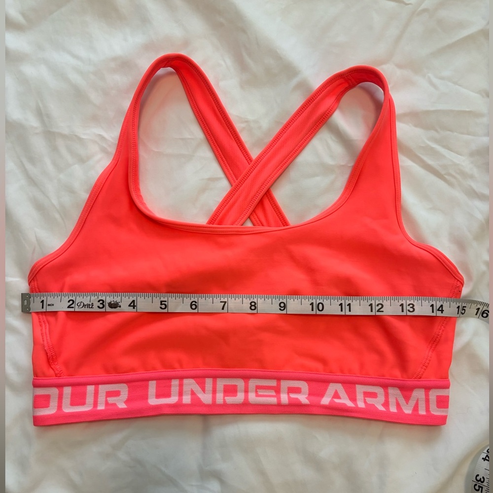 Under Armour Sports Bra Size L
